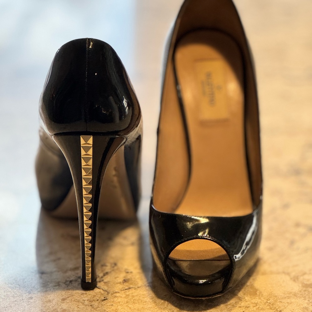 Valentino Patent Open-Toe High Heels with Studded Heel size 38
